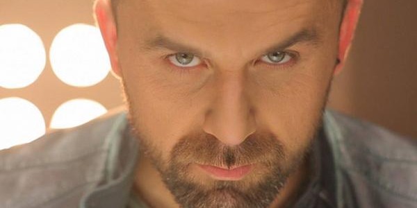 Amel Ćurić – Neizdrživo